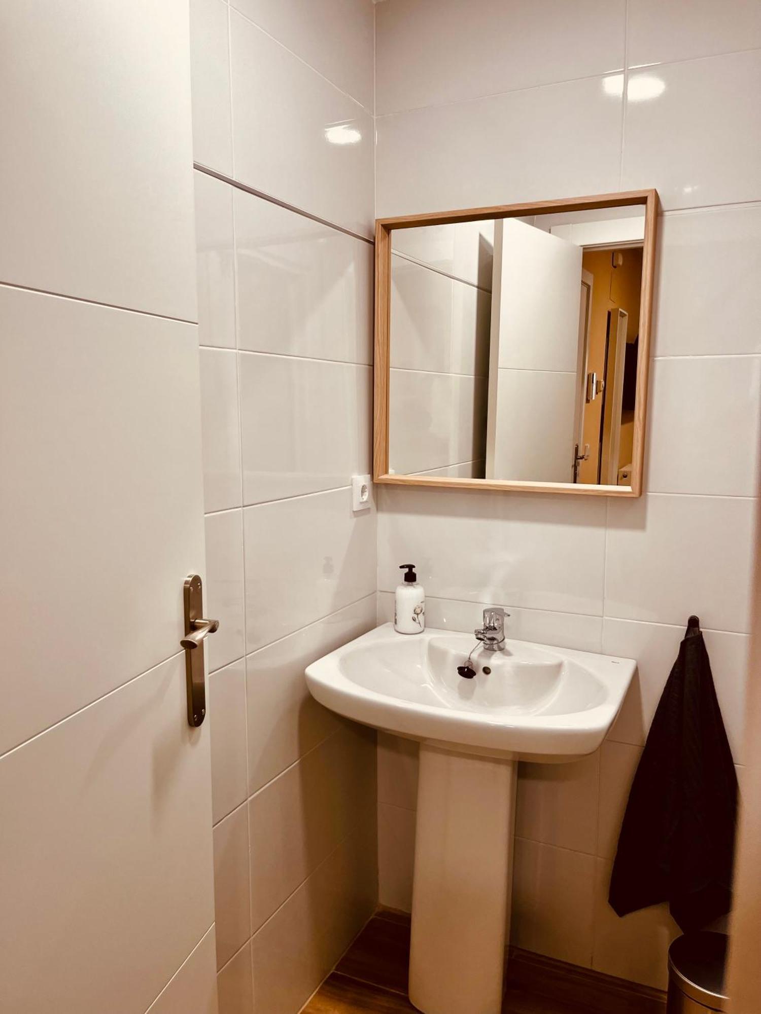 Apartamentos San Nicolas Logrono Luaran gambar