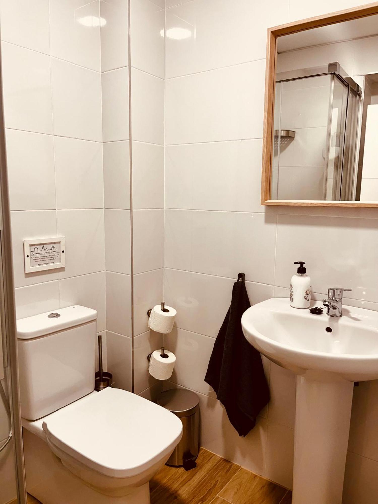 Apartamentos San Nicolas Logrono Luaran gambar