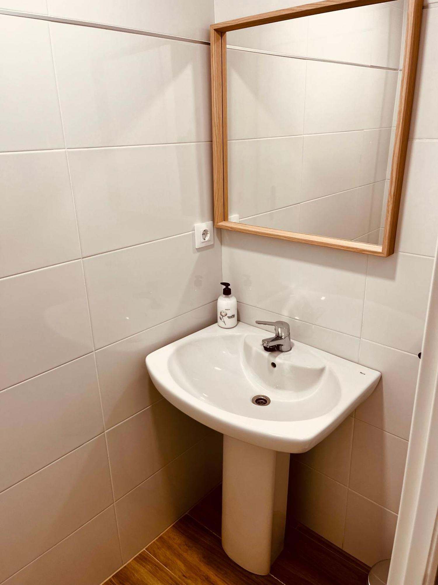 Apartamentos San Nicolas Logrono Luaran gambar