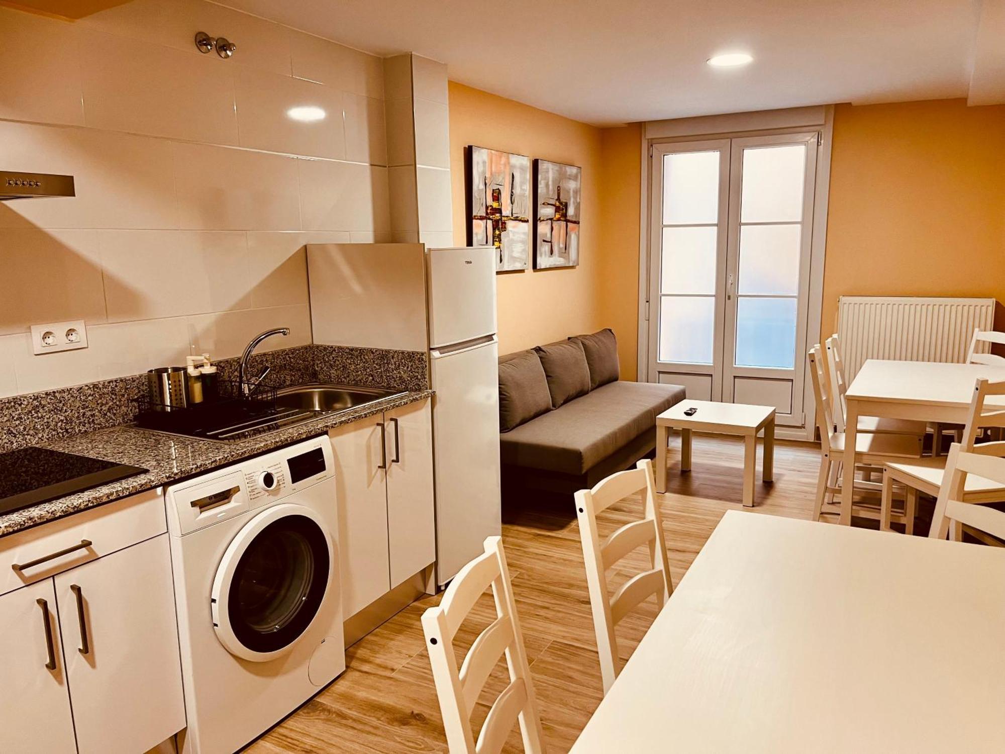 Apartamentos San Nicolas Logrono Luaran gambar
