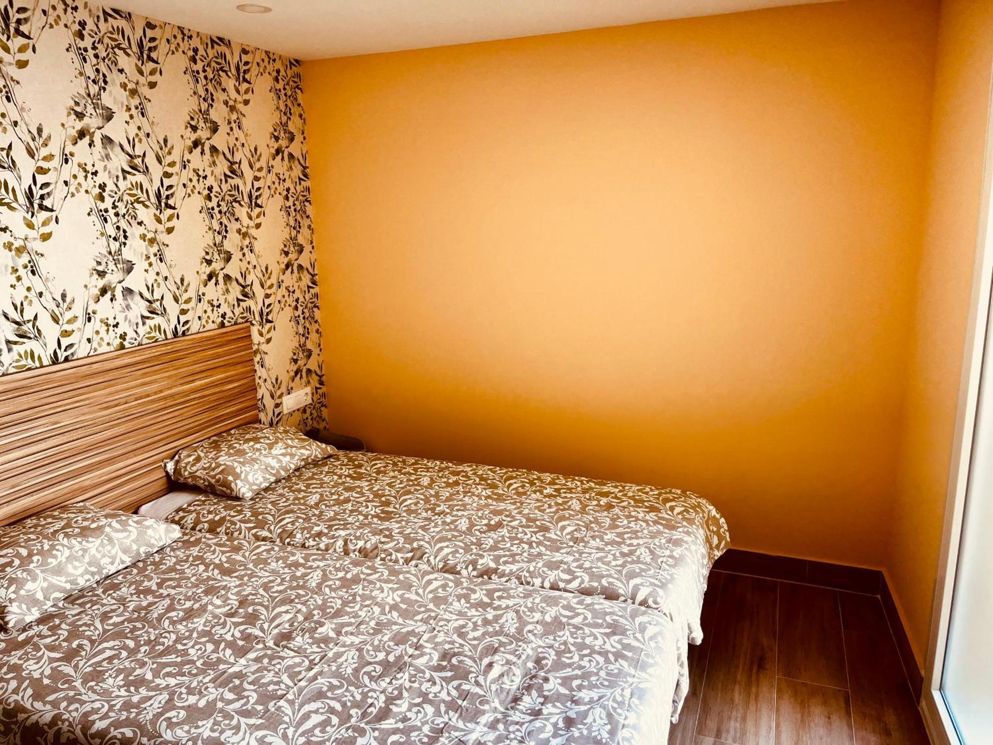 Apartamentos San Nicolas Logrono Luaran gambar